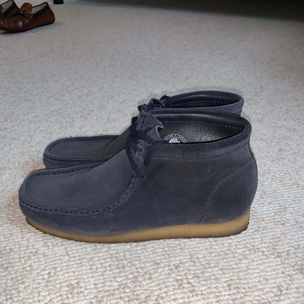 Clarks Wallabee 10.5 Navy